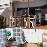 Encantadora Casa De 2 En - Se Admiten Mascotas - Es-323-57